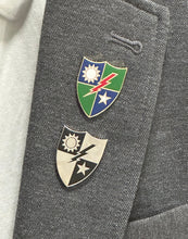 Load image into Gallery viewer, 75TH RANGER REG CREST LAPEL PINS